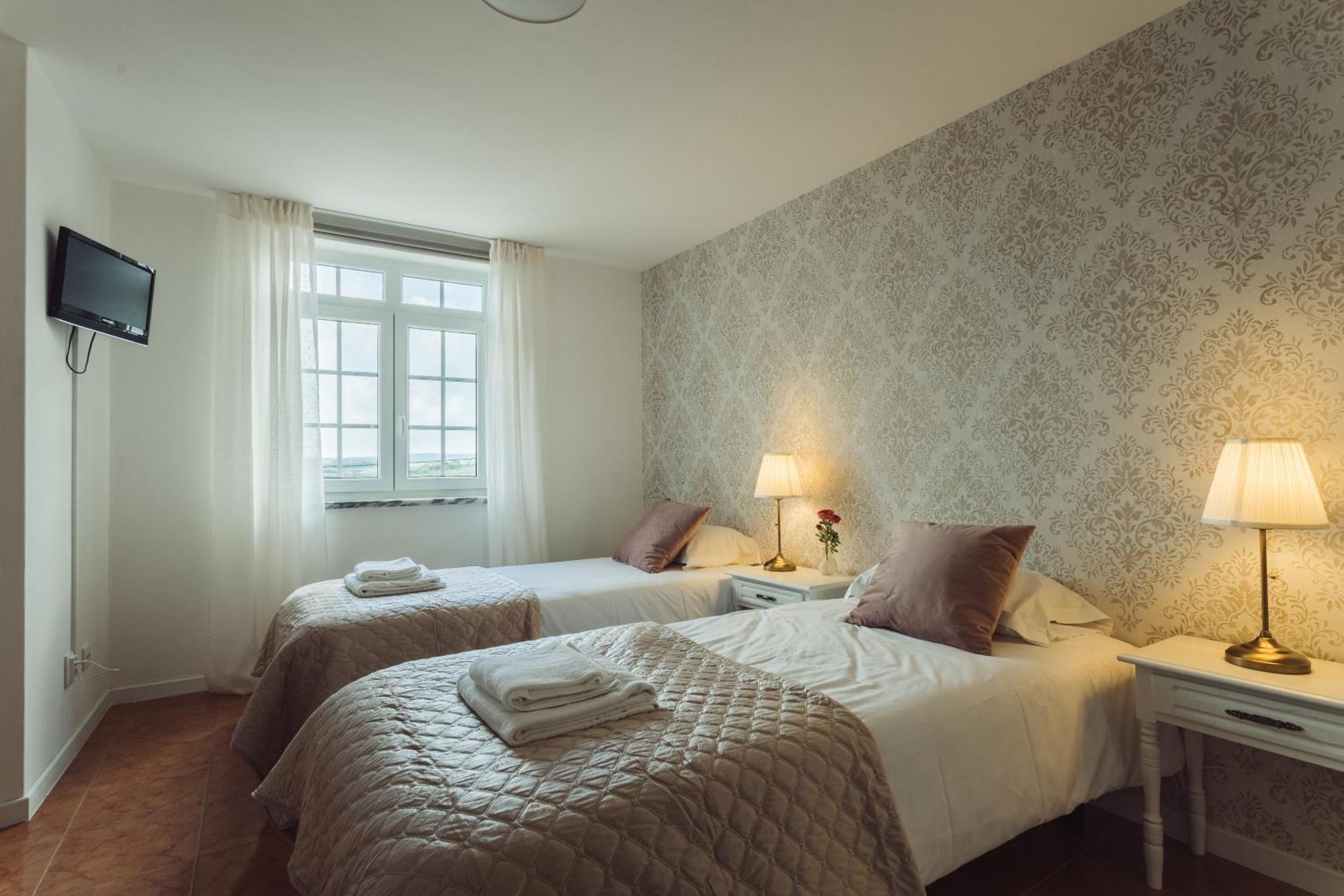 Conde Tavora Hotell Atouguia Da Baleia Eksteriør bilde
