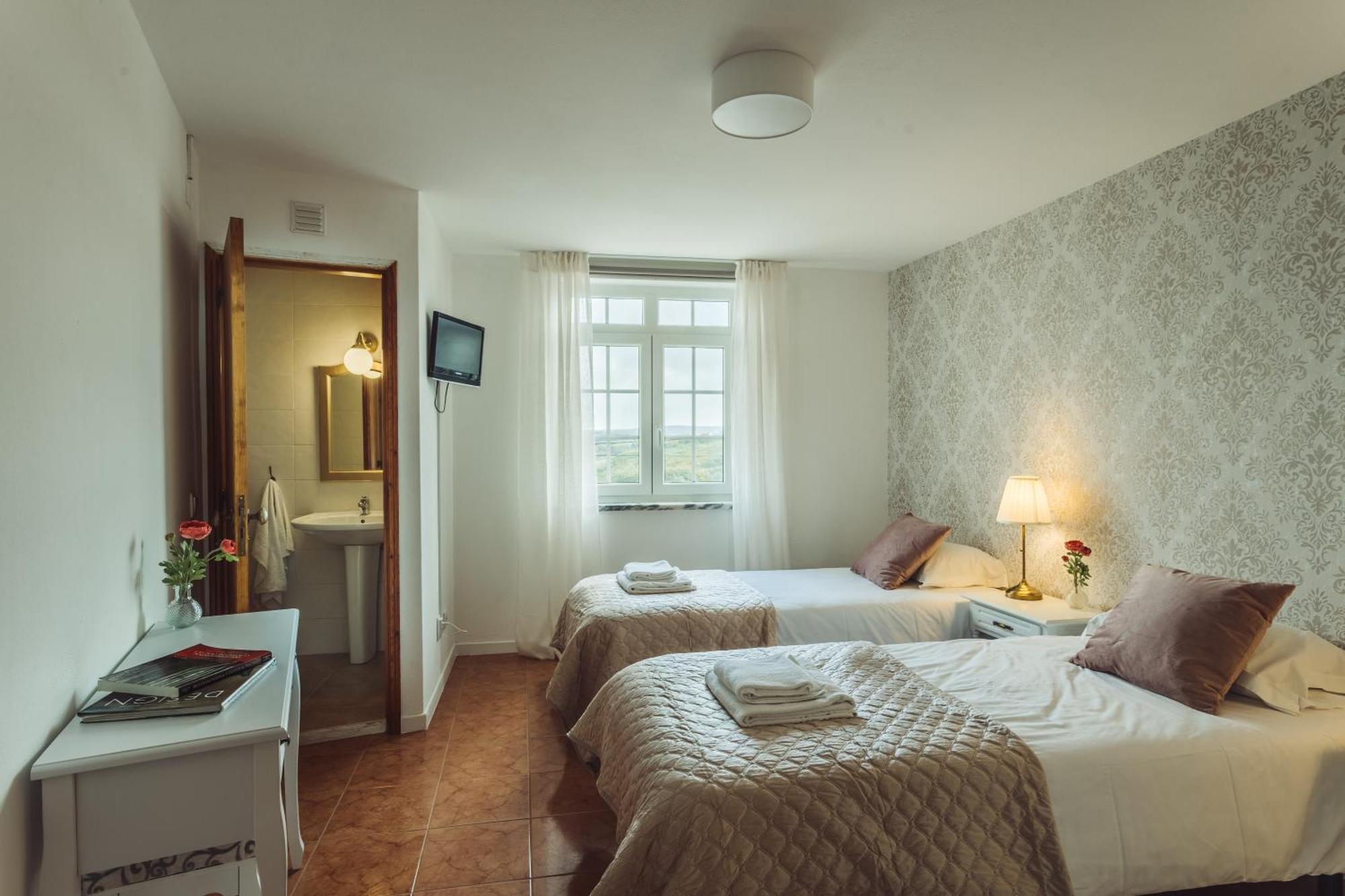 Conde Tavora Hotell Atouguia Da Baleia Eksteriør bilde